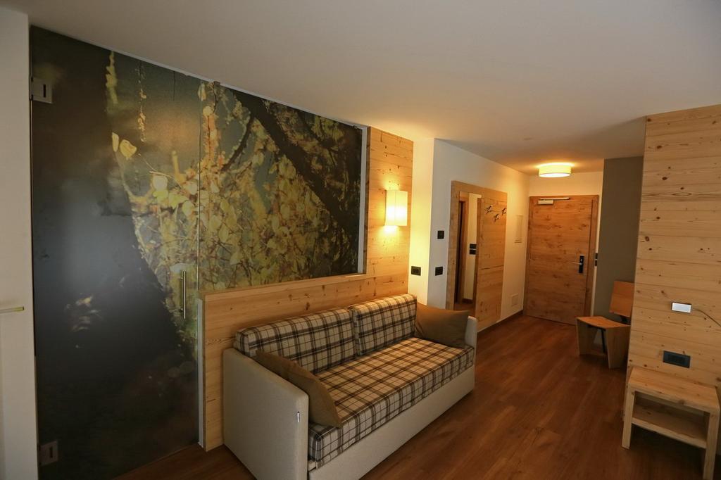 Hotel San Giovanni Vigo di Fassa Luaran gambar