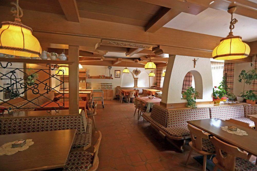 Hotel San Giovanni Vigo di Fassa Luaran gambar