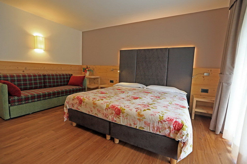 Hotel San Giovanni Vigo di Fassa Luaran gambar