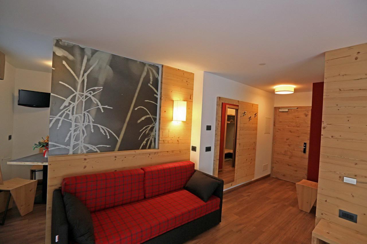 Hotel San Giovanni Vigo di Fassa Luaran gambar