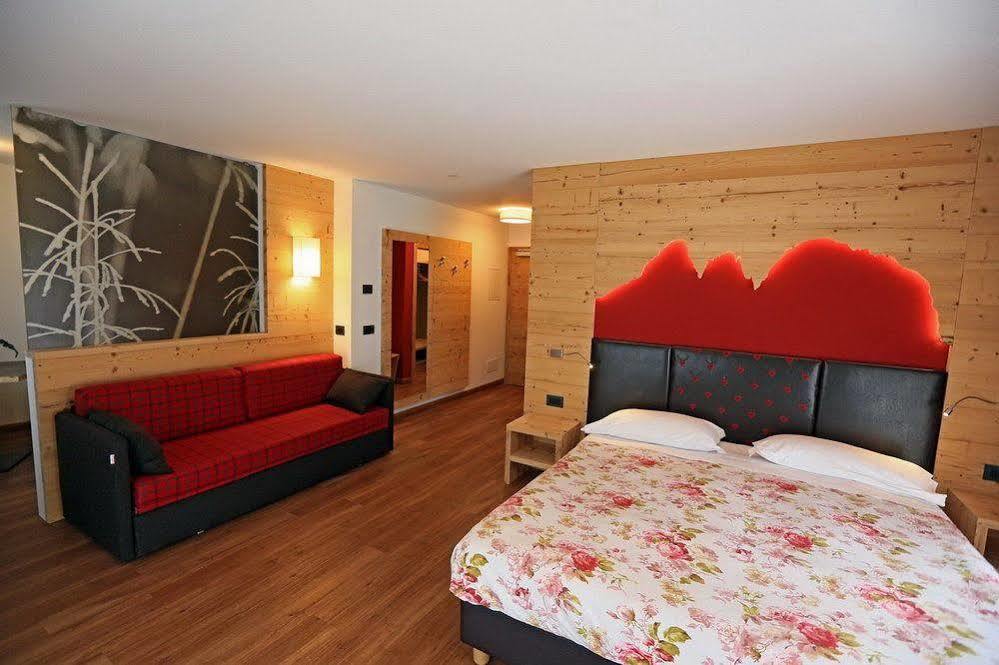 Hotel San Giovanni Vigo di Fassa Luaran gambar